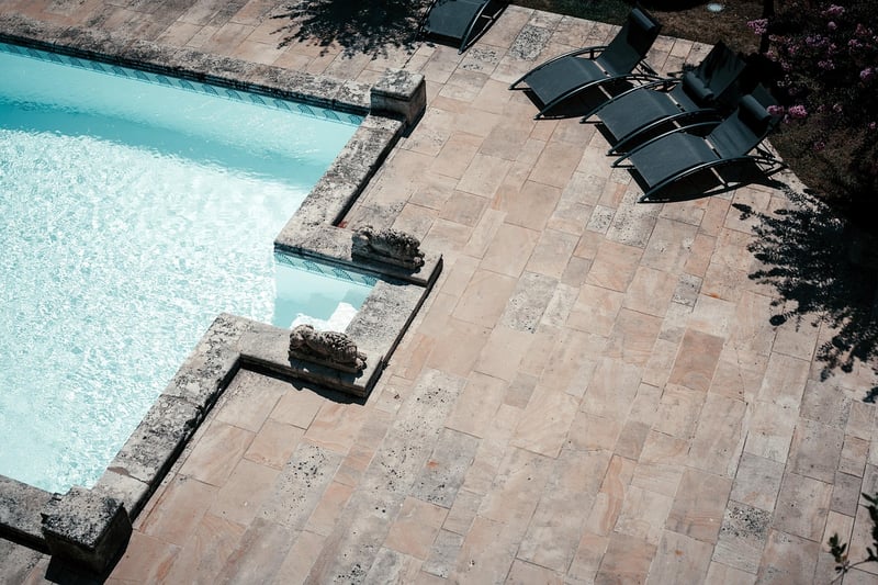 Luxurious Resorts